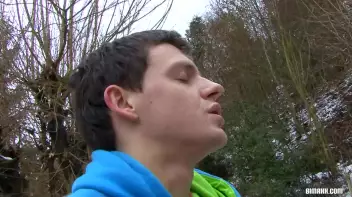 Snowy Bi Scene Screencap 66 on sinx.preview.netperv.com