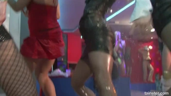 Extreme Speed Dating Part 3 - Cam 4 Screencap 103 on sinx.preview.netperv.com