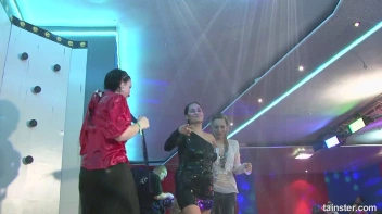 Extreme Speed Dating Part 3 - Cam 4 Screencap 17 on sinx.preview.netperv.com