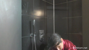 Long Haired Babe Lathers Up In The Shower Screencap 15 on sinx.preview.netperv.com