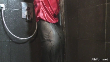 Long Haired Babe Lathers Up In The Shower Screencap 50 on sinx.preview.netperv.com
