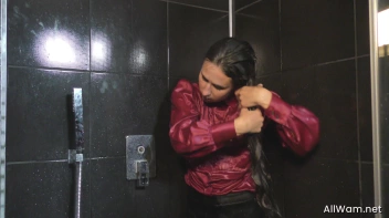 Long Haired Babe Lathers Up In The Shower Screencap 62 on sinx.preview.netperv.com