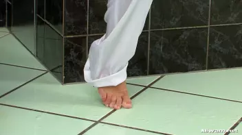 Big Titty Wetlook Lesbos Screencap 49 on sinx.preview.netperv.com