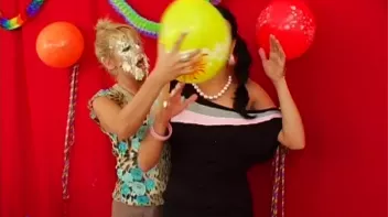 Cream and Fruit Pie Disaster! Screencap 16 on sinx.preview.netperv.com