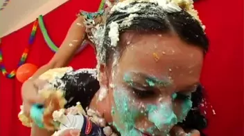 Cream and Fruit Pie Disaster! Screencap 25 on sinx.preview.netperv.com