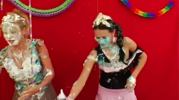 Cream and Fruit Pie Disaster! Screencap 26 on sinx.preview.netperv.com