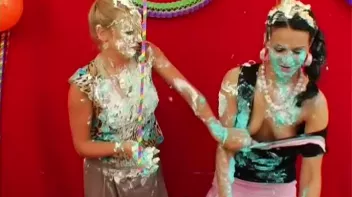 Cream and Fruit Pie Disaster! Screencap 28 on sinx.preview.netperv.com