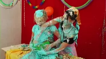 Cream and Fruit Pie Disaster! Screencap 39 on sinx.preview.netperv.com