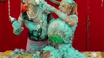 Cream and Fruit Pie Disaster! Screencap 40 on sinx.preview.netperv.com