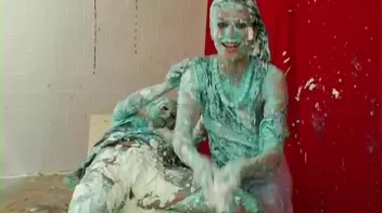 Cream and Fruit Pie Disaster! Screencap 72 on sinx.preview.netperv.com