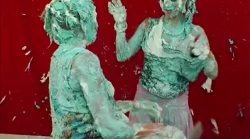 Cream and Fruit Pie Disaster! Screencap 74 on sinx.preview.netperv.com