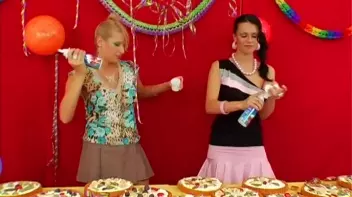 Cream and Fruit Pie Disaster! Screencap 8 on sinx.preview.netperv.com