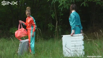 Cuties Make A Mess Of Themselves - Cam 2 Screencap 4 on sinx.preview.netperv.com