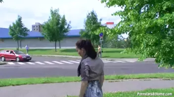 Getting Messy With The Street Cleaner Screencap 65 on sinx.preview.netperv.com