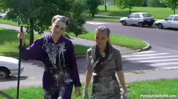 Getting Messy With The Street Cleaner Screencap 81 on sinx.preview.netperv.com