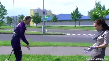 Getting Messy With The Street Cleaner Screencap 27 on sinx.preview.netperv.com