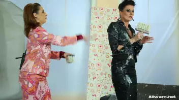 Eurobabe Wallpaper War Screencap 24 on sinx.preview.netperv.com