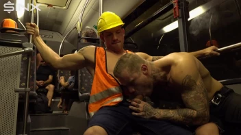 Stud Pays Builder For Gay Sex On The Bus Screencap 15 on sinx.preview.netperv.com