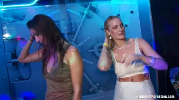 Wet and Wild Swingers Part 1 - Shower Cam Screencap 9 on sinx.preview.netperv.com