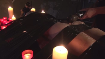 Gebondagt und zum Orgasmus bespielt Screencap 14 on sinx.preview.netperv.com