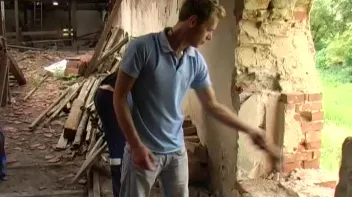 Just Trying To Help Out The Lovely Neighbor... Screencap 4 on sinx.preview.netperv.com