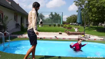 Jealousy Drenched The Fashion Show Screencap 91 on sinx.preview.netperv.com