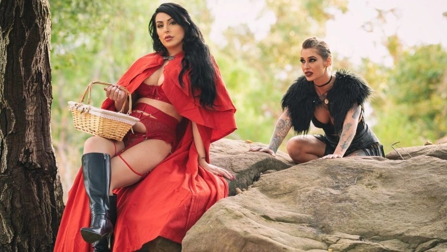 Chanel & The Wolf on sinx.preview.netperv.com