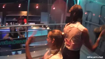 Wetlook Cats Shake That Ass Screencap 3 on sinx.preview.netperv.com