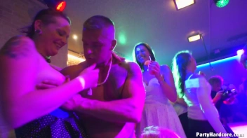 Party Hardcore Gone Crazy Vol. 37 Part 4 - Cam 2 Screencap 8 on sinx.preview.netperv.com