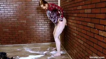 She sniffed, she found, she came Screencap 66 on sinx.preview.netperv.com