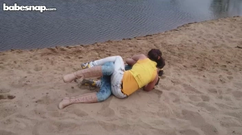 Jewelery Theft Has A Way Of Coming Between Friends! Screencap 21 on sinx.preview.netperv.com