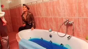 Blue Goo Girls! Screencap 1 on sinx.preview.netperv.com