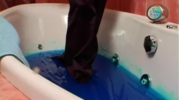 Blue Goo Girls! Screencap 4 on sinx.preview.netperv.com