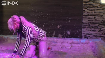 Seductive Blonde Covers Herself In Mud Screencap 18 on sinx.preview.netperv.com