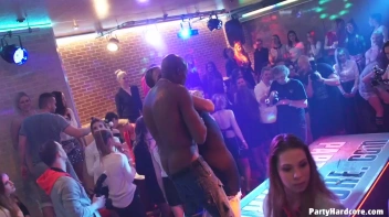 Party Hardcore Gone Crazy Vol. 34 Part 1 - Cam 2 Screencap 28 on sinx.preview.netperv.com