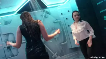 Gorgeous girls party hard under the shower Screencap 23 on sinx.preview.netperv.com