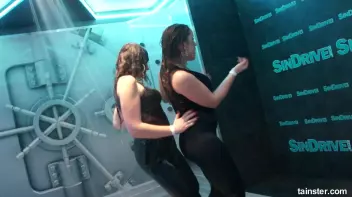 Gorgeous girls party hard under the shower Screencap 59 on sinx.preview.netperv.com