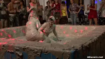Alex Roars Her Way Through This Mud Battle! Screencap 96 on sinx.preview.netperv.com