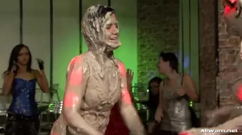 Alex Roars Her Way Through This Mud Battle! Screencap 98 on sinx.preview.netperv.com