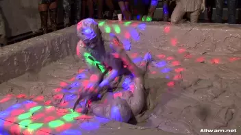 Alex Roars Her Way Through This Mud Battle! Screencap 21 on sinx.preview.netperv.com