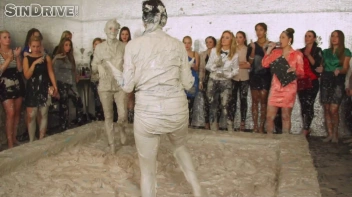 Muddy Wrestling: Regina vs. Kirsten Plant Screencap 48 on sinx.preview.netperv.com
