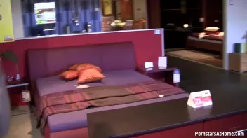 Properly Testing Out The Merchandise Screencap 10 on sinx.preview.netperv.com