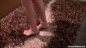 Properly Testing Out The Merchandise Screencap 24 on sinx.preview.netperv.com