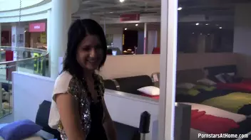 Properly Testing Out The Merchandise Screencap 7 on sinx.preview.netperv.com