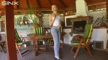 Sexy Blonde's Solo Pissing Pleasure Screencap 1 on sinx.preview.netperv.com