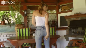 Sexy Blonde's Solo Pissing Pleasure Screencap 11 on sinx.preview.netperv.com