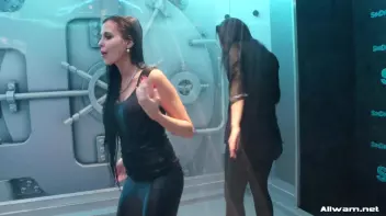 Feelin' That Fully Clothed Shower Show! Screencap 62 on sinx.preview.netperv.com
