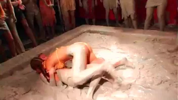 Teeny Bikinis In The Mud Pit Screencap 14 on sinx.preview.netperv.com