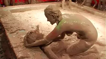 Teeny Bikinis In The Mud Pit Screencap 64 on sinx.preview.netperv.com