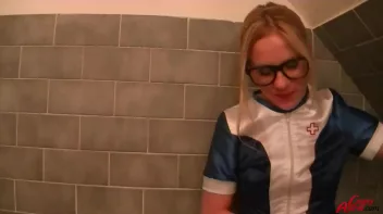 Always In Good Hands With Nurse Leony Screencap 110 on sinx.preview.netperv.com